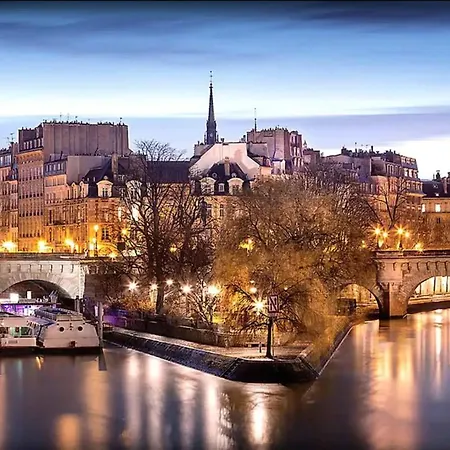 Appartamento New & Design In The Heart Of Le Marais Parigi