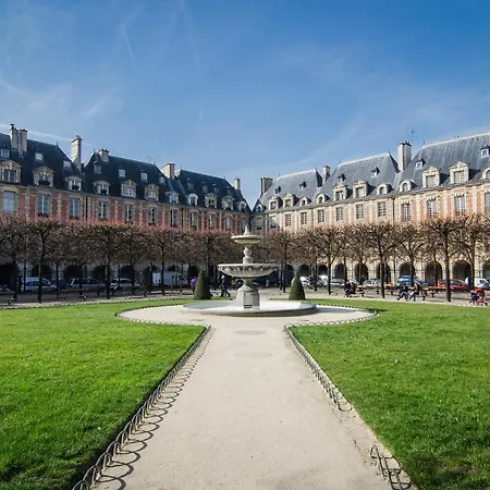 New & Design In The Heart Of Le Marais Appartamento